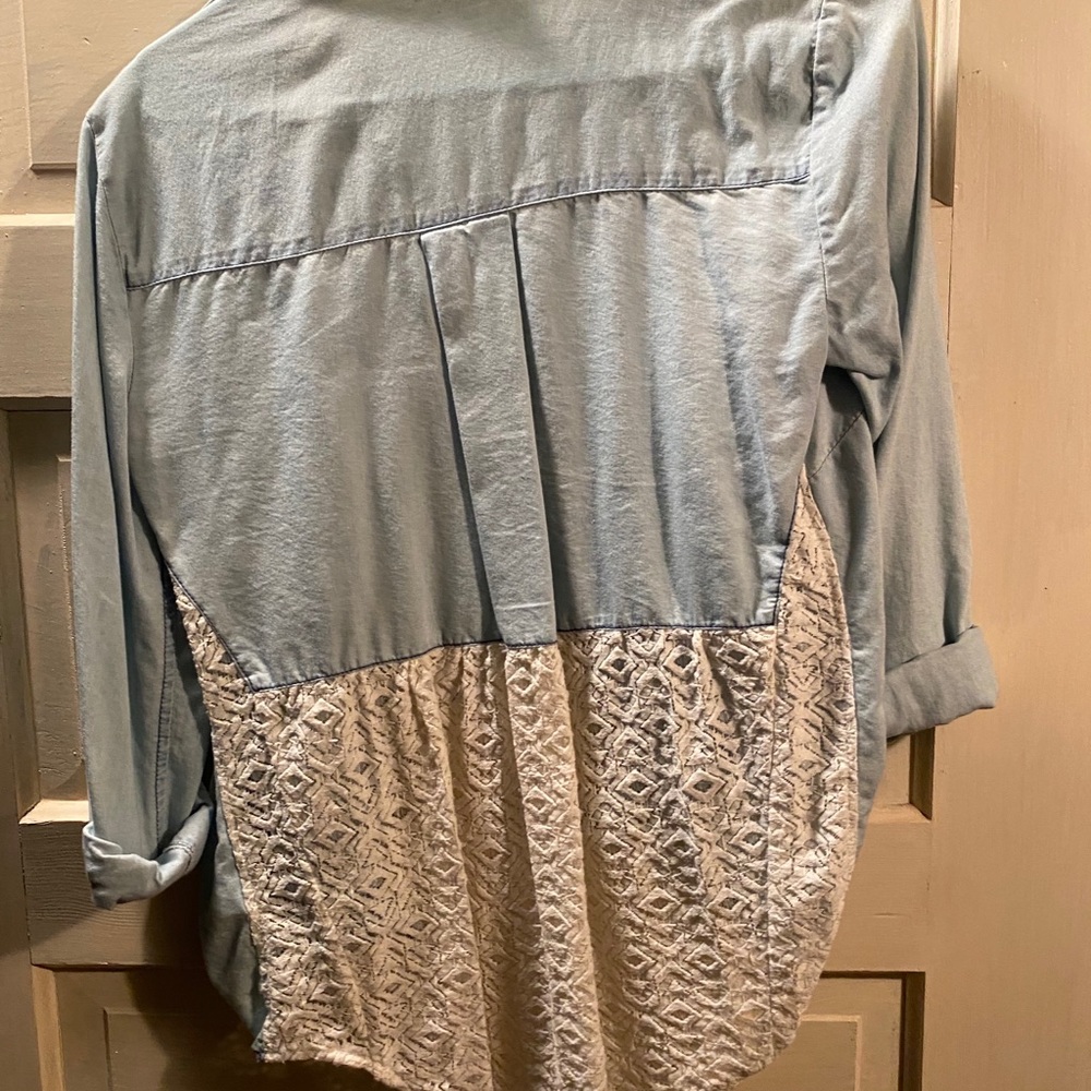Jacket - Picture 2 of 3